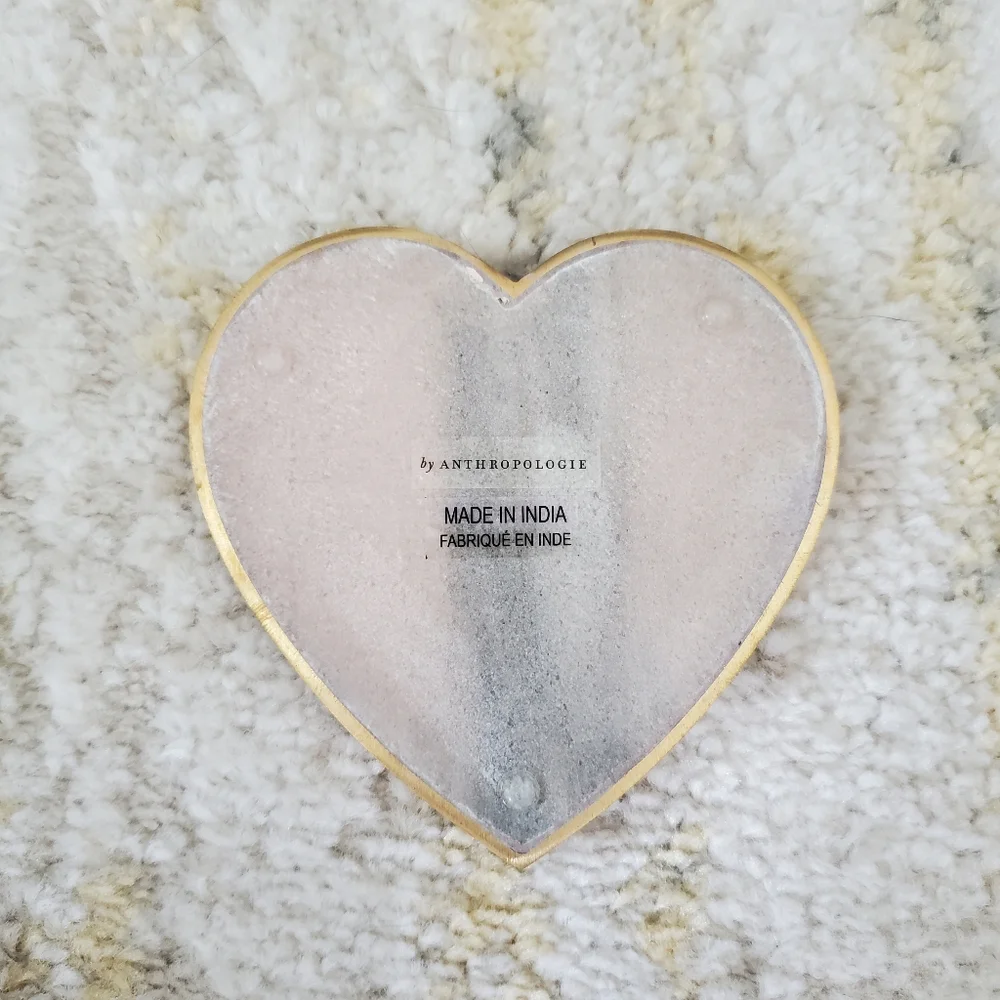 NWOT Anthropologie Marble Heart Coaster